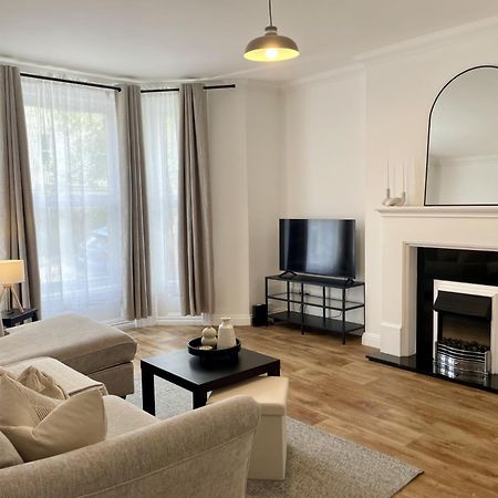 New Apartment In Town Centre Bournemouth Ngoại thất bức ảnh