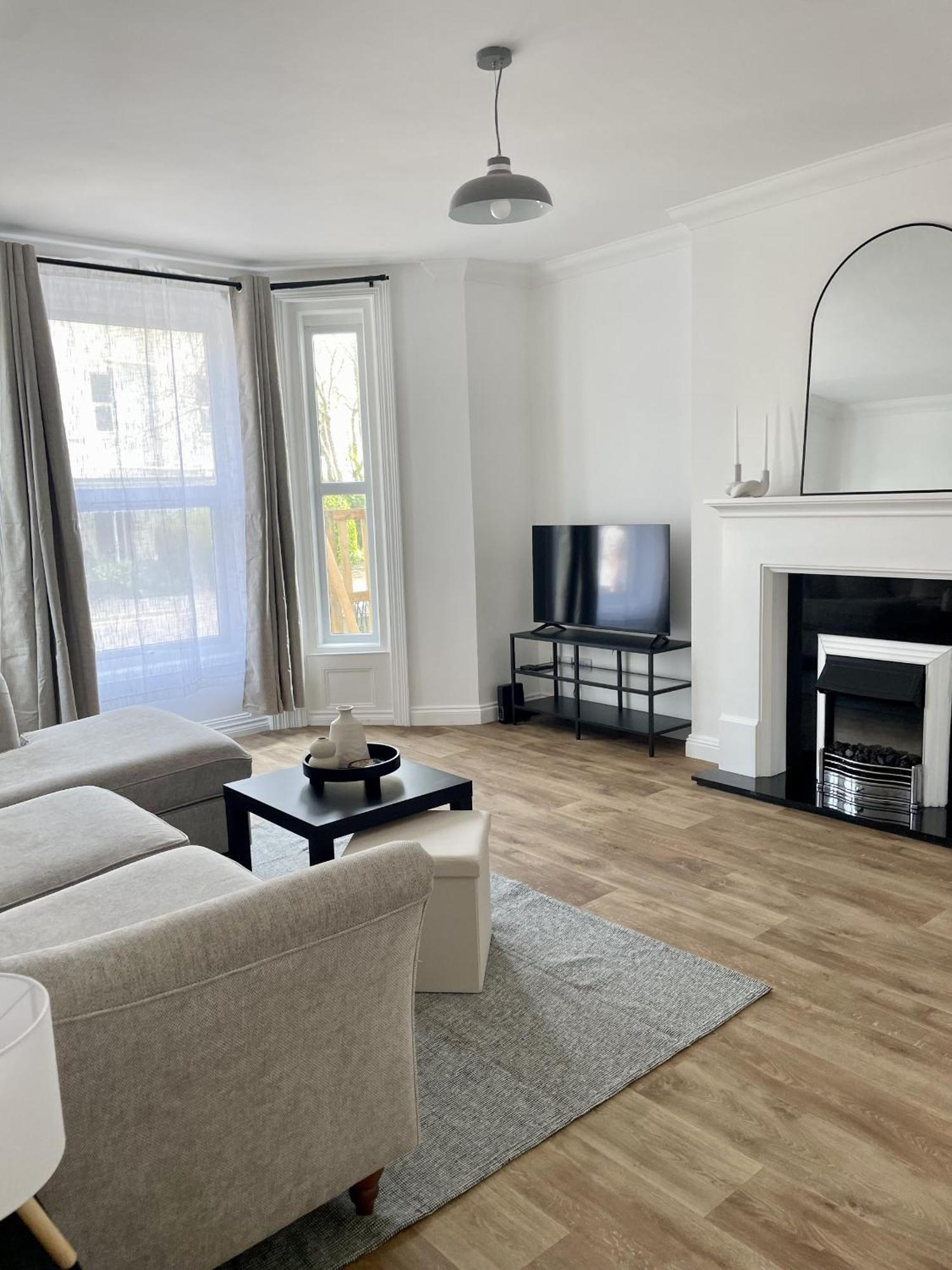 New Apartment In Town Centre Bournemouth Ngoại thất bức ảnh